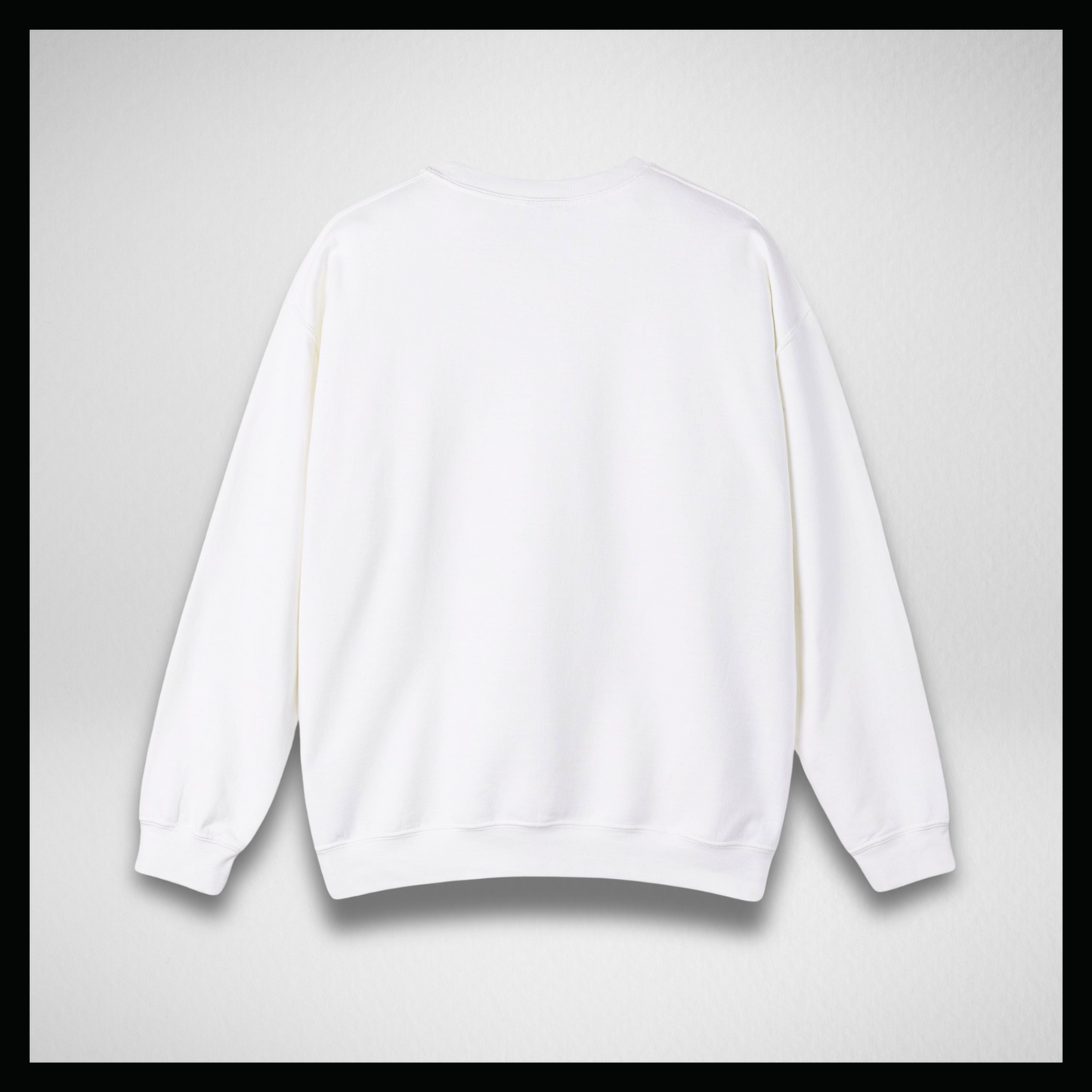 White crewneck sweatshirt, classic "Saint&Bully" writing embroidered